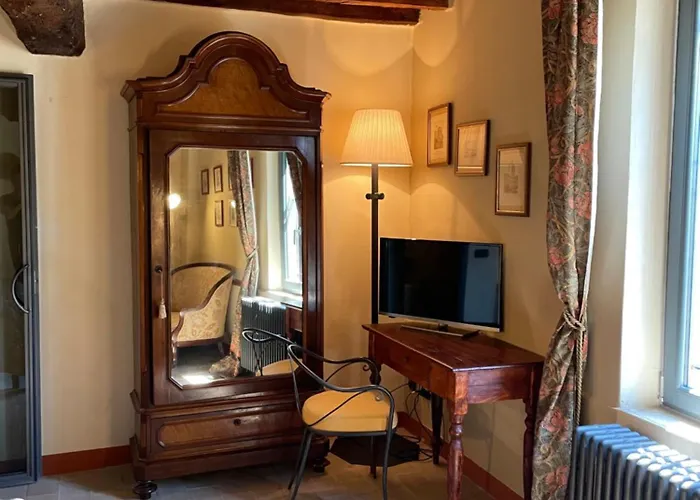 Il Conte Giacomo 3* Viarolo